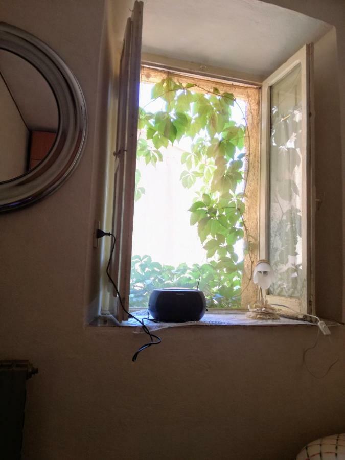 Appartement Il Piccolo Borgo à Piediluco Extérieur photo